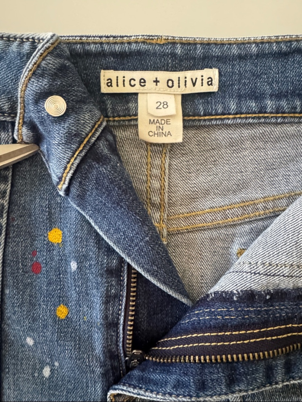 Alice + Olivia Coletta Denim Mini Skirt Splatter Paint Size 4 (28) - Picture 11 of 14